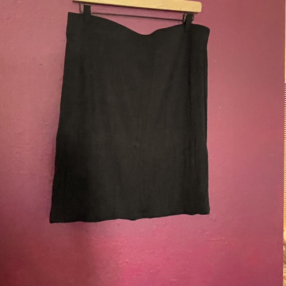 Elastic Waistband Slip-on Skirt